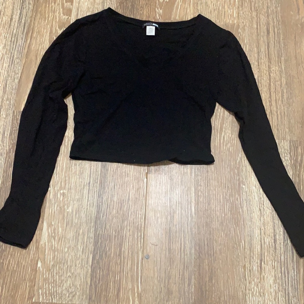 Fashion nova crop top